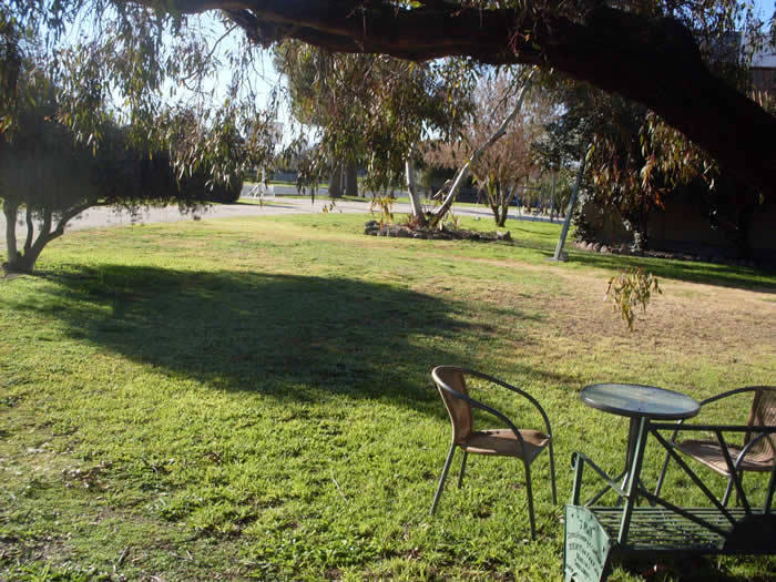 Jolly Swagman Motor Inn Holbrook Exterior photo